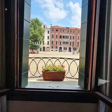 Casanova Apartment *